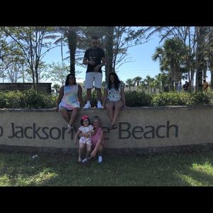 Meet your Posher, Mia